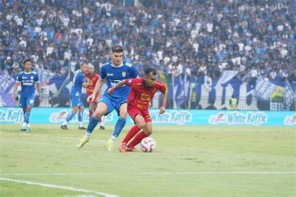 strategi-pertahanan-persija-dinilai-kunci-juara_b882e9ca2.jpg