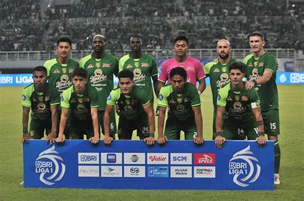opini-persebaya-surabaya-di-masa-transisi-haruskah-panggil-kembali-aji-santoso_b46f13453.jpg